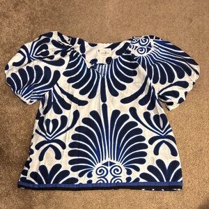 Umgee  & White Graphic Puff Sleeve Top NWOT